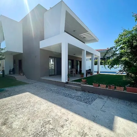 Luxurious With Pool Directly By The Sea * Çeşme